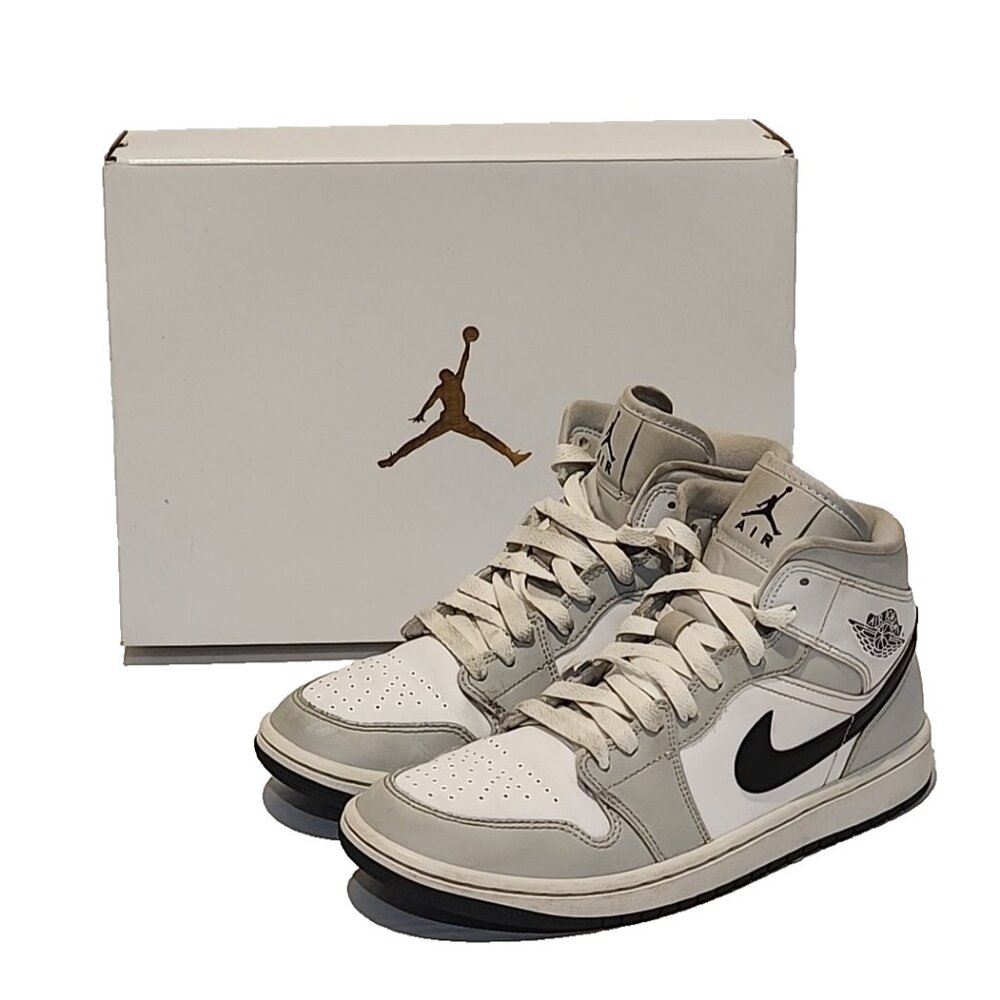 NIKE Air Jordan 1 Mid Womens size 9 mens 7.5 Grey Fog Black White BQ6472-015